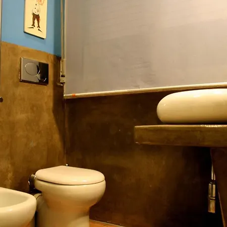 Montecarlo לינה וארוחת בוקר