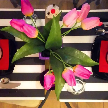 Montecarlo לינה וארוחת בוקר 3*